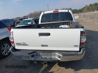 2015 Toyota Tacoma with VIN 3TMMU4FN5FM073323, listed as a IAAI auction lot 41800476 with 132,250 mi miles and . Bid and sale history available at DreamBid. Image 15.