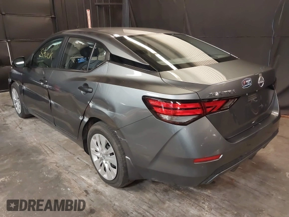 2024 Nissan Sentra S z VIN 3N1AB8BV5RY233271, wystawiony jako IAAI lot #41785846 z przebiegiem 18 181 mil mil oraz . Historia ofert i sprzedaży dostępna na DreamBid. Obrazek 3.