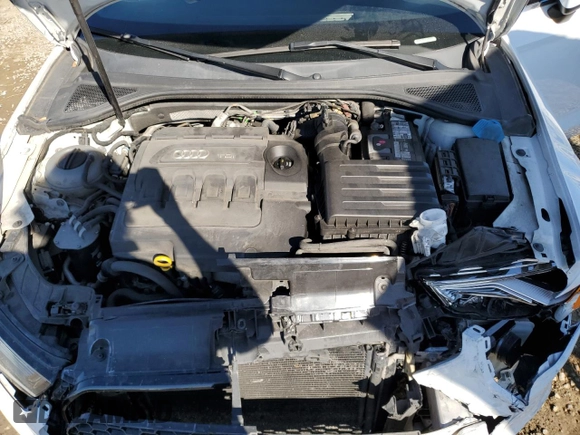2015 Audi A3 z VIN WAUHJGFF2F1080809, wystawiony jako Copart lot #70770833 z przebiegiem 129 505 mil mil oraz . Historia ofert i sprzedaży dostępna na DreamBid. Obrazek 12.