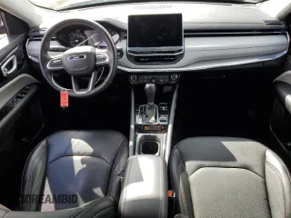 2022 Jeep Compass High Altitude z VIN 3C4NJDCB5NT224544, wystawiony jako Copart lot #49368335 z przebiegiem 18 094 mil mil oraz Szkoda całkowita • Salvage title. Historia ofert i sprzedaży dostępna na DreamBid. Obrazek 8.