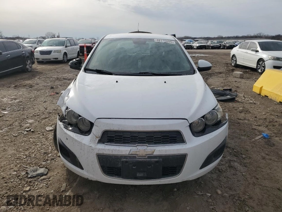 2013 Chevrolet Sonic LS z VIN 1G1JA6SHXD4228652, wystawiony jako Copart lot #48116655 z przebiegiem 170 306 mil mil oraz Szkoda całkowita • Salvage title. Historia ofert i sprzedaży dostępna na DreamBid. Obrazek 5.