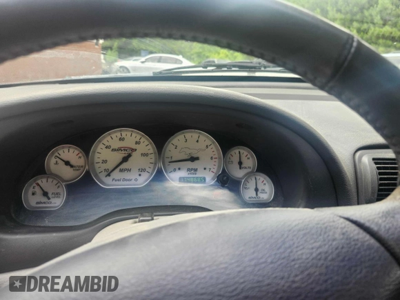2002 Ford Mustang Standard with VIN 1FAFP40412F170034, listed as a Copart auction lot 61275825 with 174,868 mi miles and Salvage title. Bid and sale history available at DreamBid. Image 8.