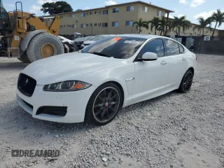 2015 Jaguar XF V6 Portfolio with VIN SAJWA0F72F8U58209, listed as a Copart auction lot 43774645 with 0 mi miles and Clean Title. Bid and sale history available at carsss.com. Image 1.