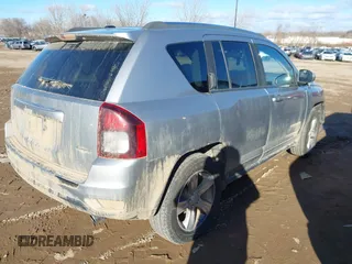 2017 Jeep Compass High Altitude with VIN 1C4NJDEBXHD113351, listed as a IAAI auction lot 41673188 with 59,752 mi miles. Bid and sale history available at carsss.com. Image 4.