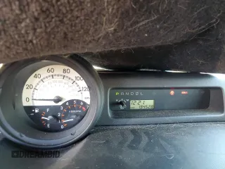 2006 Scion xB with VIN JTLKT324464037639, listed as a Copart auction lot 71006154 with 194,528 mi miles and Salvage Title. Bid and sale history available at carsss.com. Image 9.