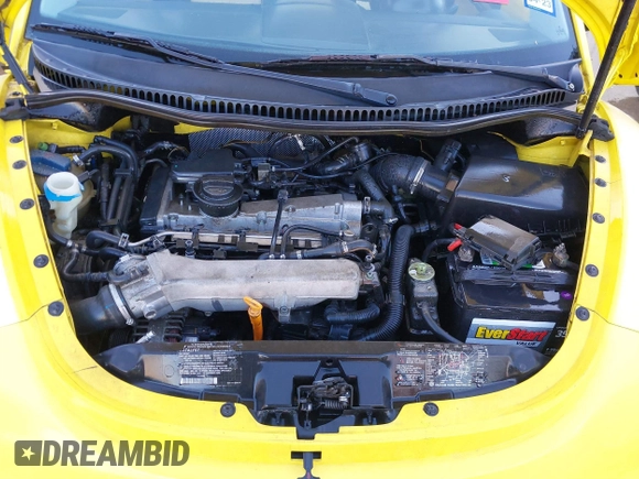 2002 Volkswagen Beetle GLS with VIN 3VWCD21C82M449347, listed as a IAAI auction lot 39378845 with 155,038 mi miles and . Bid and sale history available at DreamBid. Image 10.