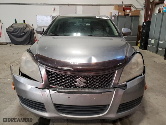 2011 Suzuki Kizashi SE with VIN JS2RE9A3XB6110775, listed as a Copart auction lot 79081194 with 278,774 mi miles and Salvage Title. Bid and sale history available at carsss.com. Image 5.