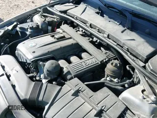 2011 BMW 3 Series 328i xDrive с VIN WBAPK7G53BNN85078, выставлен на аукционе IAAI как лот 41705410 с пробегом 142 695 миль миль и . История ставок и продаж доступна на DreamBid. Изображение 12.