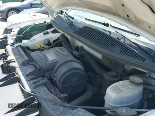 2010 Chevrolet Express Cargo z VIN 1GCZGFBA9A1110682, wystawiony jako IAAI lot #42746096 z przebiegiem 283 440 mil mil oraz . Historia ofert i sprzedaży dostępna na DreamBid. Obrazek 12.