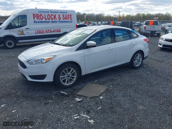 2017 Ford Focus SE with VIN 1FADP3F21HL234669, listed as a IAAI auction lot 42040873 with 44,117 mi miles. Bid and sale history available at carsss.com. Image 2.