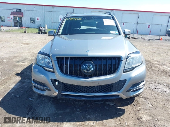 2014 Mercedes-Benz GLK 350 с VIN WDCGG8JB3EG285598, выставлен на аукционе IAAI как лот 41959810 с пробегом 155 967 миль миль и . История ставок и продаж доступна на DreamBid. Изображение 12.
