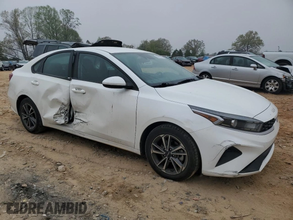 2022 Kia Forte LXS with VIN 3KPF24AD9NE418729, listed as a Copart auction lot 50876715 with 42,661 mi miles and Salvage Title. Bid and sale history available at carsss.com. Image 4.