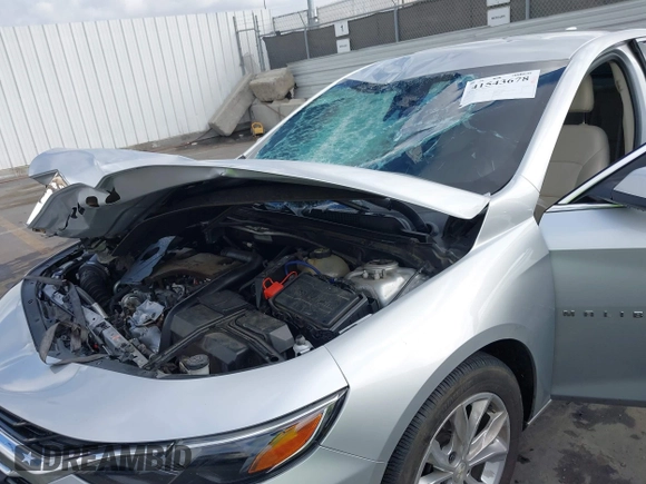 2020 Chevrolet Malibu LT with VIN 1G1ZD5ST7LF020904, listed as a IAAI auction lot 41543678 with Not Provided miles and . Bid and sale history available at DreamBid. Image 6.