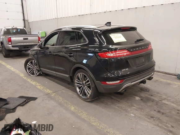 2016 Lincoln MKC Reserve with VIN 5LMTJ3DH7GUJ04704, listed as a IAAI auction lot 41217409 with 81,594 mi miles and . Bid and sale history available at DreamBid. Image 3.