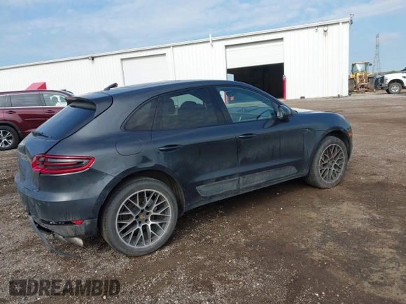 2018 Porsche Macan S with VIN WP1AB2A51JLB31120, listed as a IAAI auction lot 42543887 with 131,088 mi miles and . Bid and sale history available at DreamBid. Image 4.