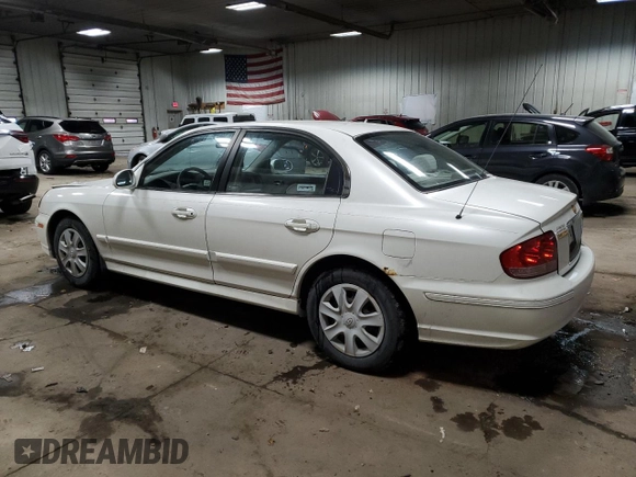 2005 Hyundai Sonata GL with VIN KMHWF25H25A122889, listed as a Copart auction lot 87171964 with 94,267 mi miles and Non Repairable. Bid and sale history available at carsss.com. Image 2.