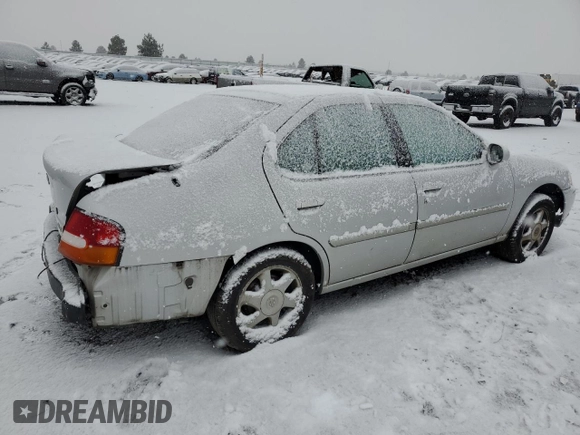 1998 Nissan Altima XE with VIN 1N4DL01DXWC205073, listed as a Copart auction lot 84305274 with 224,927 mi miles and Salvage Title. Bid and sale history available at carsss.com. Image 3.