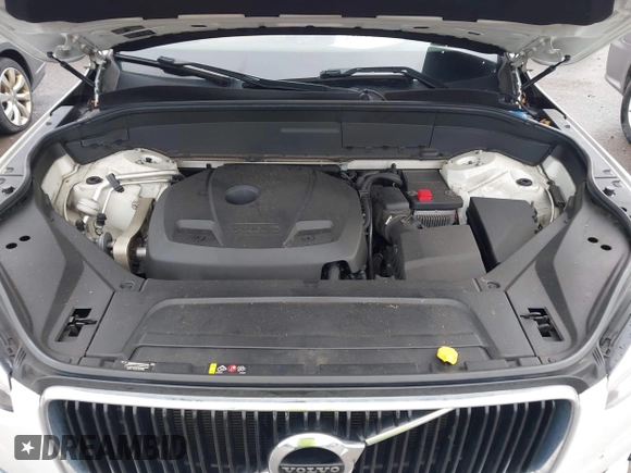 2017 Volvo XC90 Momentum with VIN YV4A22PK7H1134864, listed as a IAAI auction lot 42013875 with 200,367 mi miles. Bid and sale history available at carsss.com. Image 10.