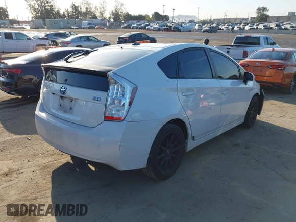 2010 Toyota Prius II with VIN JTDKN3DU0A0245021, listed as a IAAI auction lot 41838478 with 197,124 mi miles and . Bid and sale history available at carsss.com. Image 4.