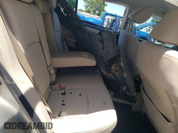 2017 Subaru Outback Premium z VIN 4S4BSACC1H3390823, wystawiony jako Copart lot #61776095 z przebiegiem 107 064 mil mil oraz Szkoda całkowita • Salvage title. Historia ofert i sprzedaży dostępna na DreamBid. Obrazek 11.