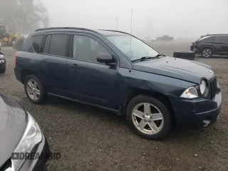 2007 Jeep Compass Sport with VIN 1J8FT470X7D261453, listed as a Copart auction lot 81710234 with 174,118 mi miles and Salvage Title. Bid and sale history available at carsss.com. Image 4.