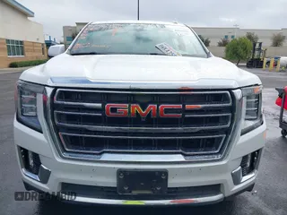 2021 GMC Yukon XL SLT with VIN 1GKS2GKT8MR449693, listed as a IAAI auction lot 41771522 with 61,922 mi miles. Bid and sale history available at carsss.com. Image 13.
