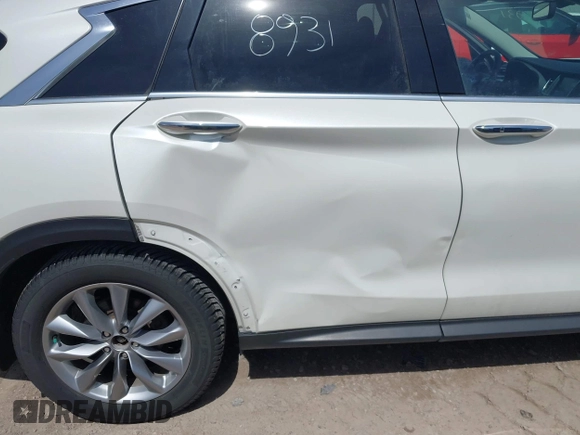2020 Infiniti QX50 Essential с VIN 3PCAJ5M34LF104029, выставлен на аукционе IAAI как лот 41858931 с пробегом 57 934 миль миль и . История ставок и продаж доступна на DreamBid. Изображение 6.