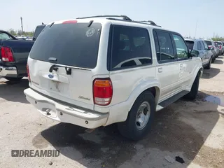 2000 Ford Explorer with VIN 1FMZU75E7YZA75919, listed as a IAAI auction lot 41809772 with 244,787 mi miles and . Bid and sale history available at DreamBid. Image 4.