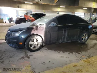 2014 Chevrolet Cruze 1LT with VIN 1G1PC5SB4E7322875, listed as a Copart auction lot 88353075 with 222,154 mi miles and Salvage Title. Bid and sale history available at carsss.com. Image 1.