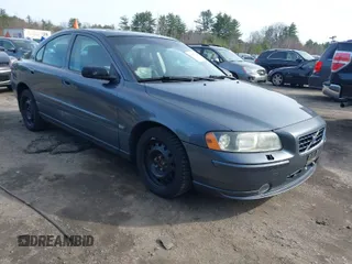 2006 Volvo S60 2.5L Turbo with VIN YV1RH592X62530436, listed as a IAAI auction lot 41969312 with 193,186 mi miles. Bid and sale history available at carsss.com. Image 1.