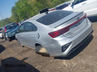 2020 Kia Forte EX z VIN 3KPF54AD2LE209899, wystawiony jako IAAI lot #42032590 z przebiegiem 136 554 mil mil oraz . Historia ofert i sprzedaży dostępna na DreamBid. Obrazek 3.