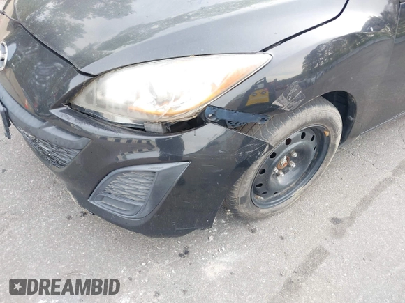 2011 Mazda 3 i Touring z VIN JM1BL1VF7B1437719, wystawiony jako IAAI lot #39395465 z przebiegiem 89 099 mil mil oraz . Historia ofert i sprzedaży dostępna na DreamBid. Obrazek 6.