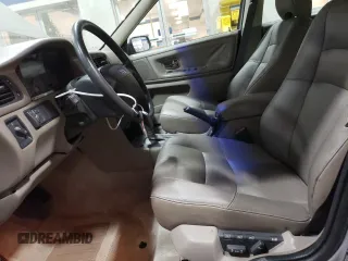 1998 Volvo S70 с VIN YV1LS5574W2548343, выставлен на аукционе Copart как лот 84813944 с пробегом 144 221 миль миль и Списание • Salvage title. История ставок и продаж доступна на DreamBid. Изображение 7.