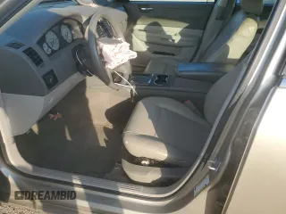 2008 Chrysler 300 LX with VIN 2C3KA43R88H330925, listed as a Copart auction lot 44321755 with 152,492 mi miles and Salvage Title. Bid and sale history available at carsss.com. Image 7.