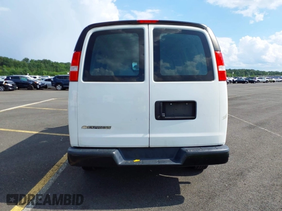 2019 Chevrolet Express Cargo with VIN 1GCWGAFP8K1370495, listed as a IAAI auction lot 42692818 with 73,398 mi miles and . Bid and sale history available at DreamBid. Image 16.