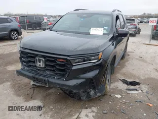 2023 Honda Pilot TrailSport with VIN 5FNYG1H63PB051646, listed as a IAAI auction lot 41069614 with 28,730 mi miles. Bid and sale history available at carsss.com. Image 17.