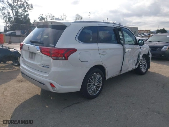 2019 Mitsubishi Outlander PHEV SEL with VIN JA4J24A51KZ044517, listed as a IAAI auction lot 41546023 with 170639 miles. Bid and sale history available at carsss.com. Image 4.