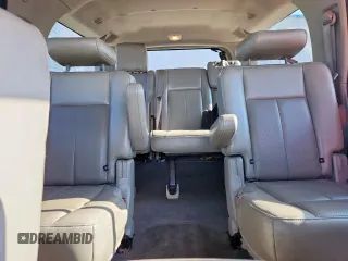 2010 Ford Expedition Max Limited z VIN 1FMJK1K52AEA48189, wystawiony jako Copart lot #60982115 z przebiegiem 176 567 mil mil oraz Szkoda całkowita • Salvage title. Historia ofert i sprzedaży dostępna na DreamBid. Obrazek 10.