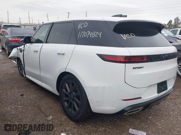 2024 Land Rover Range Rover Sport Dynamic SE with VIN SAL1L9FU7RA403189, listed as a IAAI auction lot 41343048 with Not Provided miles and . Bid and sale history available at DreamBid. Image 3.