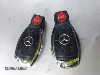 2009 Mercedes-Benz C 63 AMG with VIN WDDGF77X19F200295, listed as a IAAI auction lot 41861803 with 95,069 mi miles and . Bid and sale history available at DreamBid. Image 11.