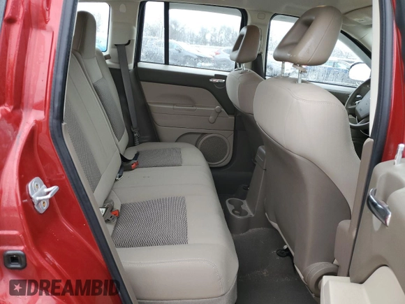 2008 Jeep Compass Sport with VIN 1J8FT47W48D501120, listed as a Copart auction lot 43440675 with 70,528 mi miles and Salvage Title. Bid and sale history available at carsss.com. Image 12.