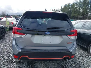 2024 Subaru Forester Sport with VIN JF2SKAGC1RH415837, listed as a IAAI auction lot 41622111 with 4,994 mi miles. Bid and sale history available at carsss.com. Image 17.
