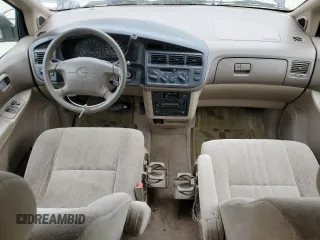 1998 Toyota Sienna LE with VIN 4T3ZF13C4WU016157, listed as a Copart auction lot 58354384 with 271,266 mi miles and Clean Title. Bid and sale history available at carsss.com. Image 8.