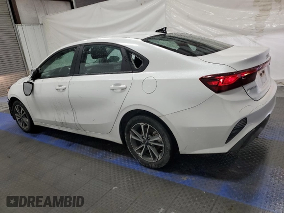 2024 Kia Forte LXS with VIN 3KPF24ADXRE757344, listed as a Copart auction lot 53042775 with 27,367 mi miles and Salvage Title. Bid and sale history available at carsss.com. Image 2.
