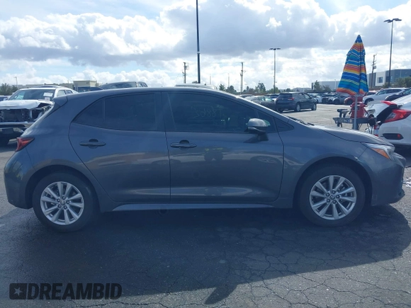 2024 Toyota Corolla Hatchback SE with VIN JTND4MBE9R3232013, listed as a IAAI auction lot 41578862 with 20,434 mi miles. Bid and sale history available at carsss.com. Image 14.