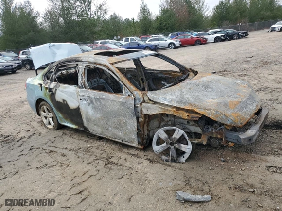 2012 Volkswagen Passat SE with VIN 1VWBP7A31CC105295, listed as a Copart auction lot 44119375 with 0 mi miles and Salvage Title. Bid and sale history available at carsss.com. Image 4.
