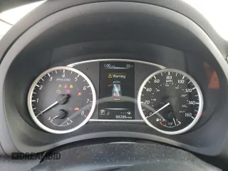 2018 Nissan Sentra S z VIN 3N1AB7AP7JY253930, wystawiony jako Copart lot #45311085 z przebiegiem 88 288 mil mil oraz Szkoda całkowita • Salvage title. Historia ofert i sprzedaży dostępna na DreamBid. Obrazek 9.