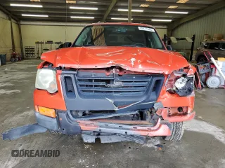 2007 Ford Explorer XLT with VIN 1FMEU73897UA37325, listed as a Copart auction lot 45277585 with 105,869 mi miles and Salvage Title. Bid and sale history available at carsss.com. Image 5.