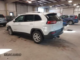 2017 Jeep Cherokee Latitude with VIN 1C4PJLCS7HW549570, listed as a IAAI auction lot 41276093 with 135,664 mi miles and . Bid and sale history available at carsss.com. Image 3.