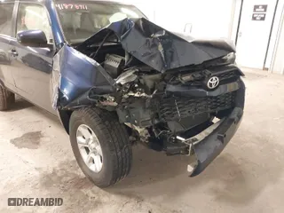 2019 Toyota 4Runner SR5 with VIN JTEBU5JR2K5698426, listed as a IAAI auction lot 41878911 with 177,360 mi miles. Bid and sale history available at carsss.com. Image 6.